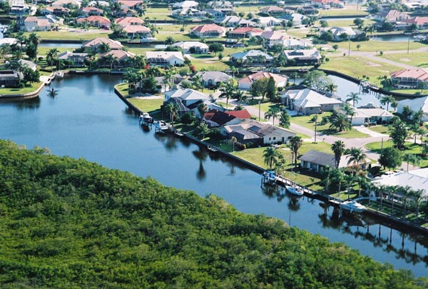 Waterfront homes in Burnt Store Isles